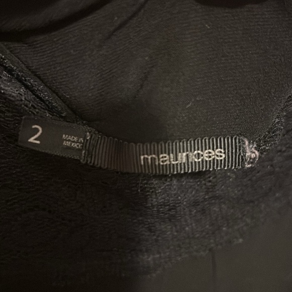 Size 2 capri pants - Picture 2 of 3